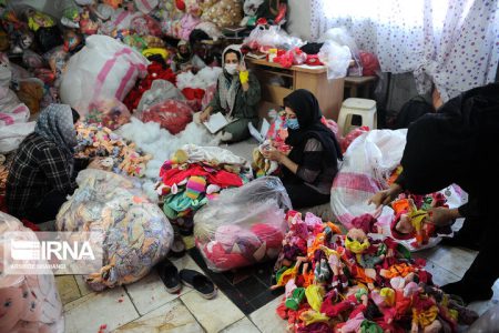 تشکیل صندوق ضمانت تسهیلات زنان سرپرست خانوار گامی بزرگ از دولت سیزدهم
