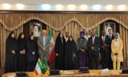 حمایت از زنان سرپرست خانوار و پیشگیری از آسیب‌های اجتماعی از مهمترین برنامه‌های دولت است