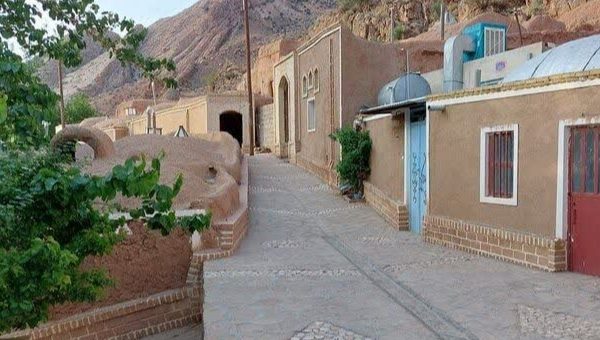 راه اندازی سامانه ساختار و دسترسی آنلاین روستاییان به معابر و‌ حریم روستا
